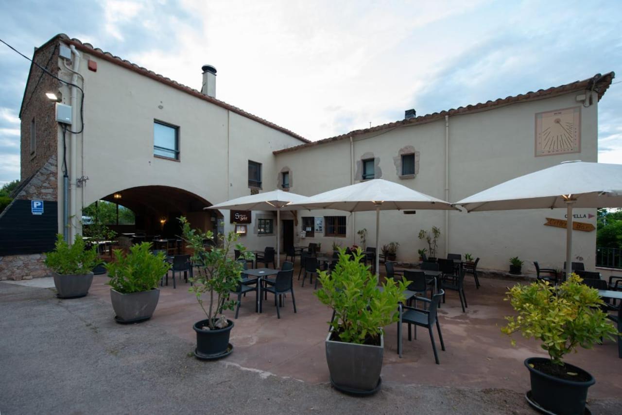 Hostal La Salut De Terrades Екстериор снимка