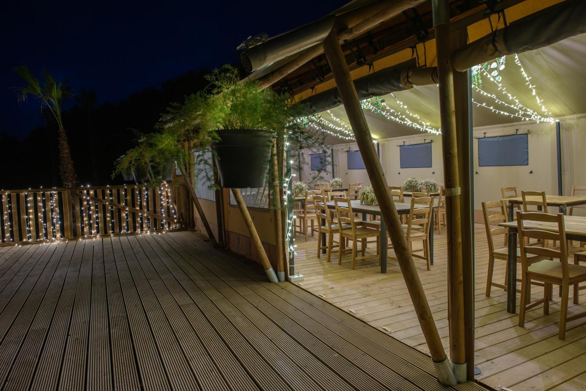 Hostal La Salut De Terrades Екстериор снимка