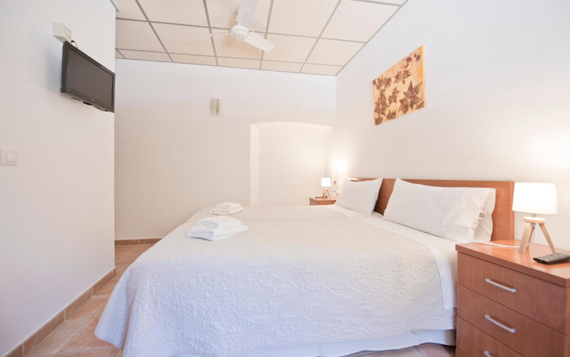 Hostal La Salut De Terrades Екстериор снимка