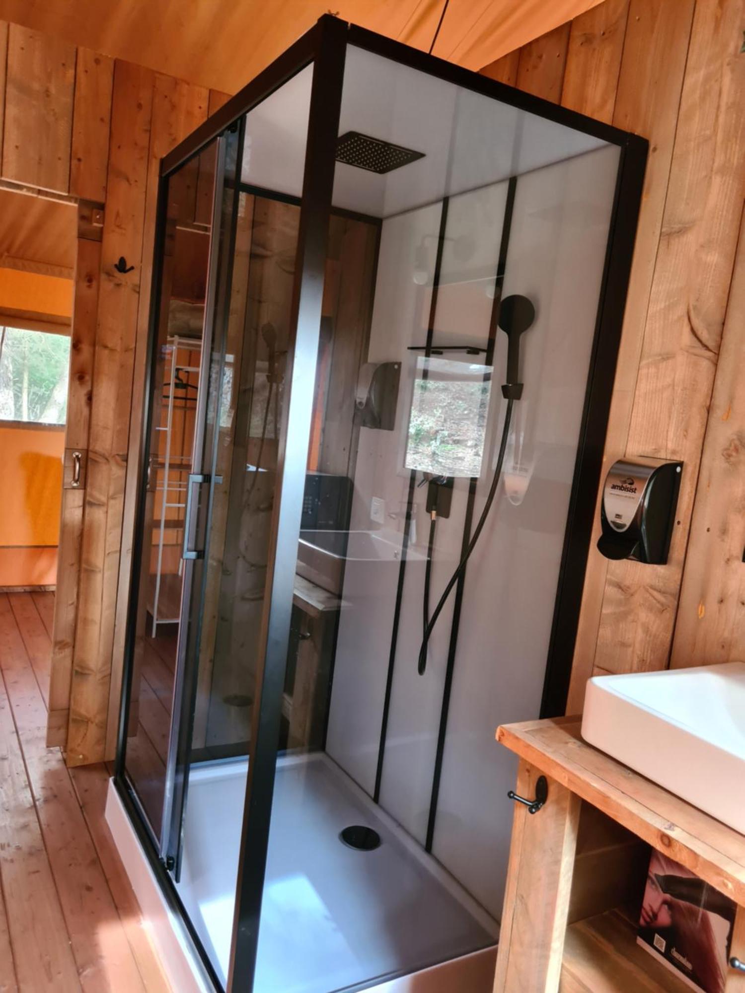 Hostal La Salut De Terrades Екстериор снимка