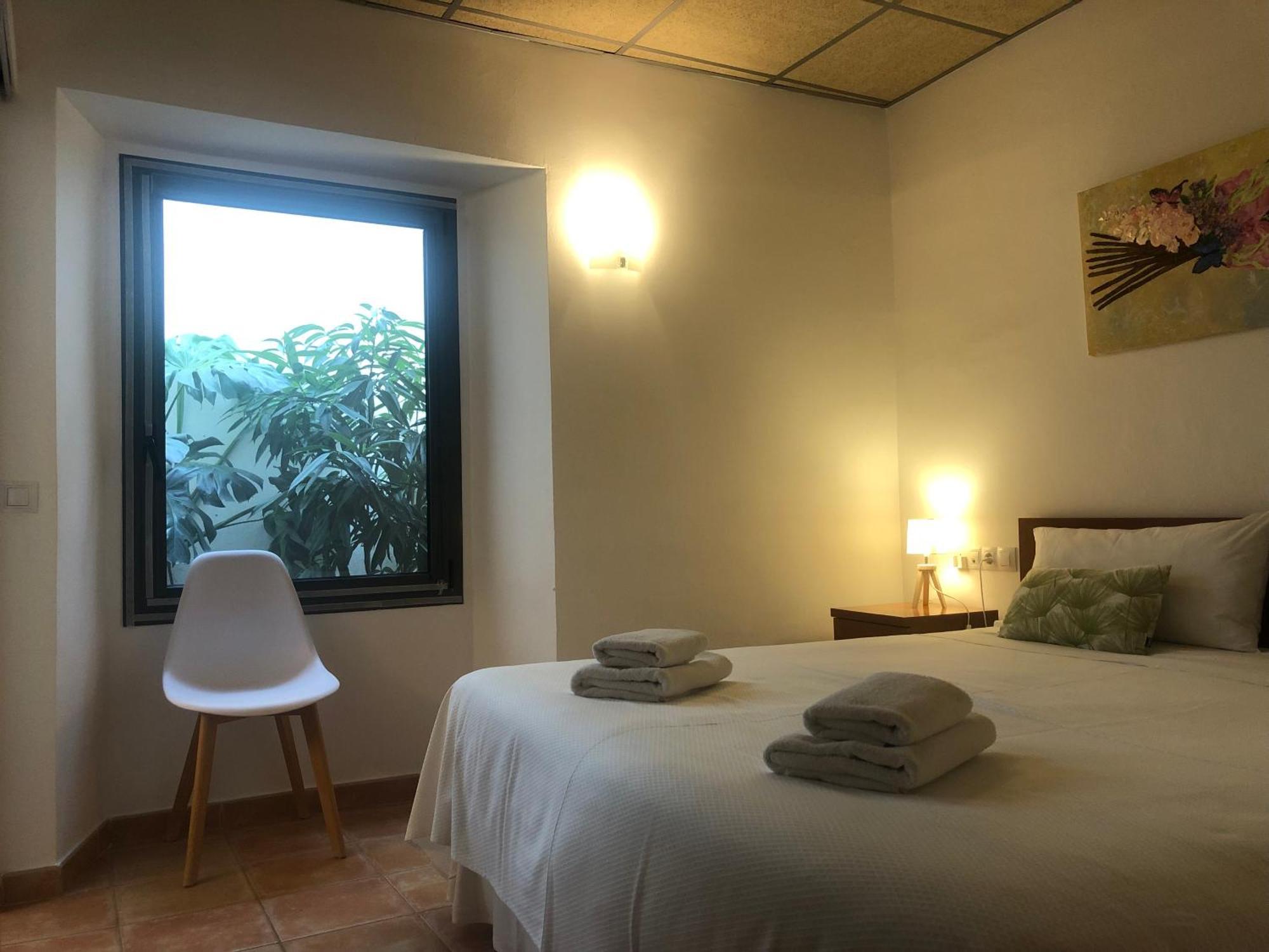Hostal La Salut De Terrades Екстериор снимка