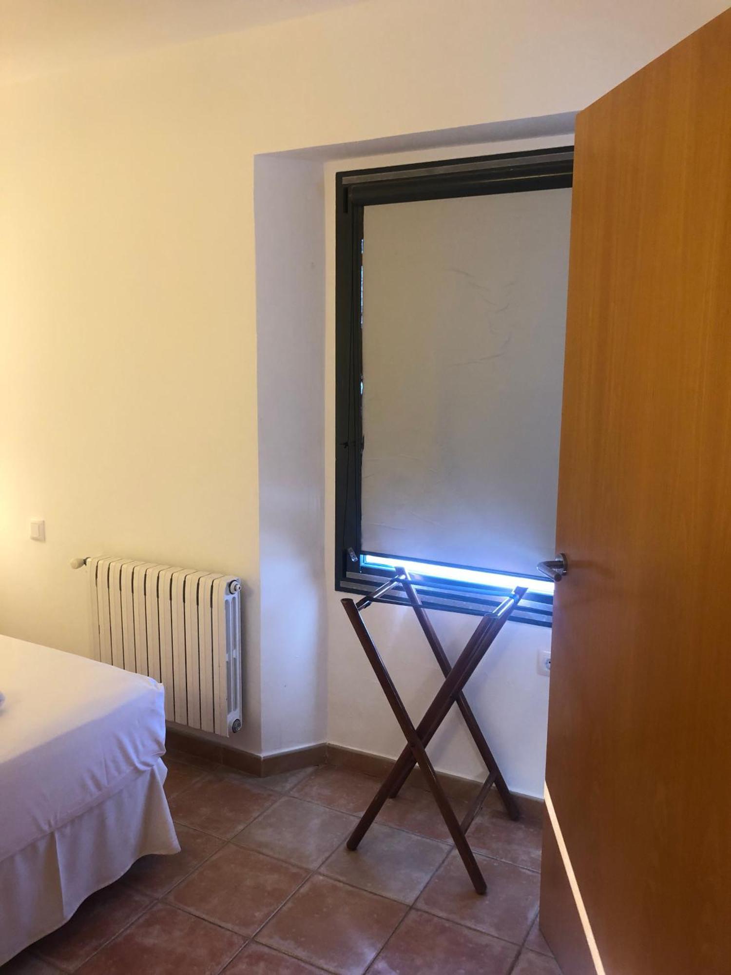 Hostal La Salut De Terrades Екстериор снимка