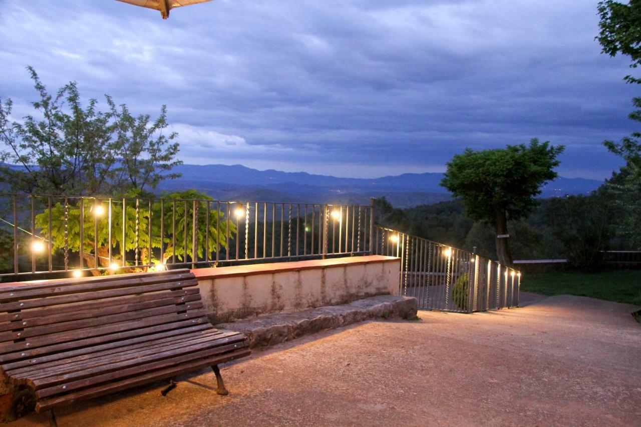 Hostal La Salut De Terrades Екстериор снимка